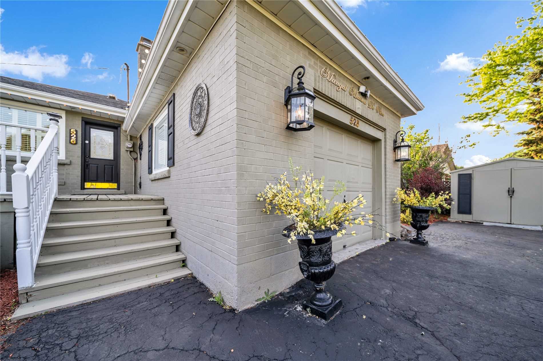 526 Anson Dr