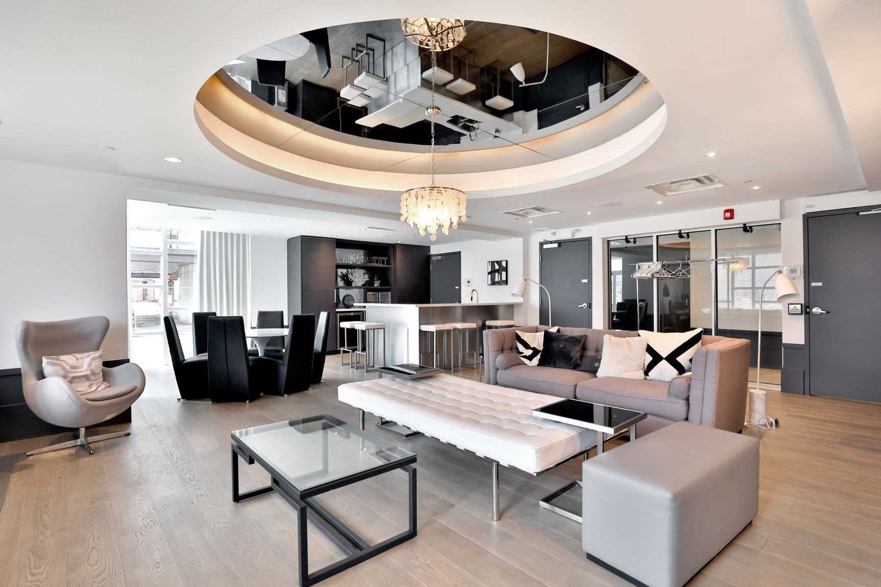 10 Concord Pl, #516