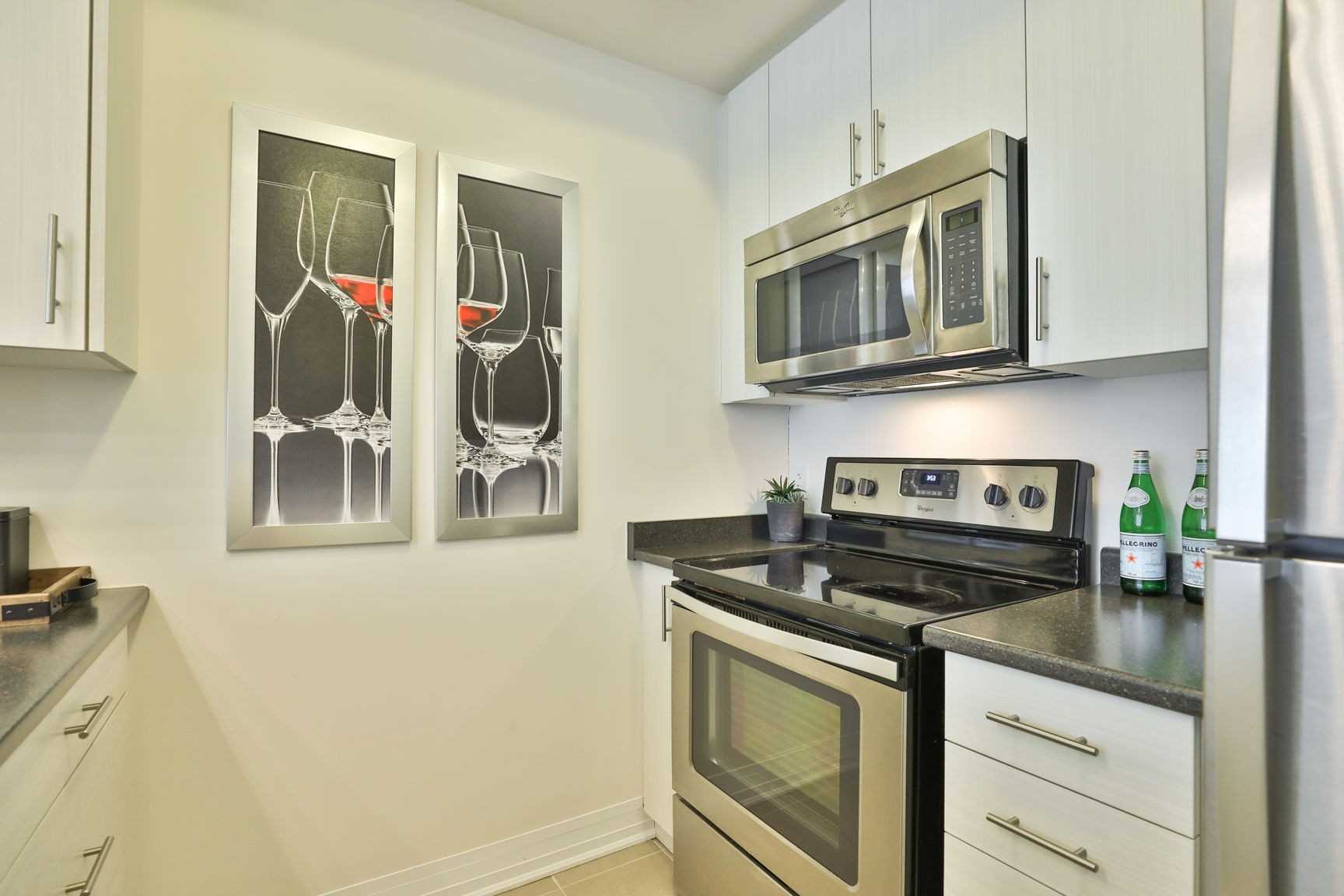 10 Concord Pl, #516