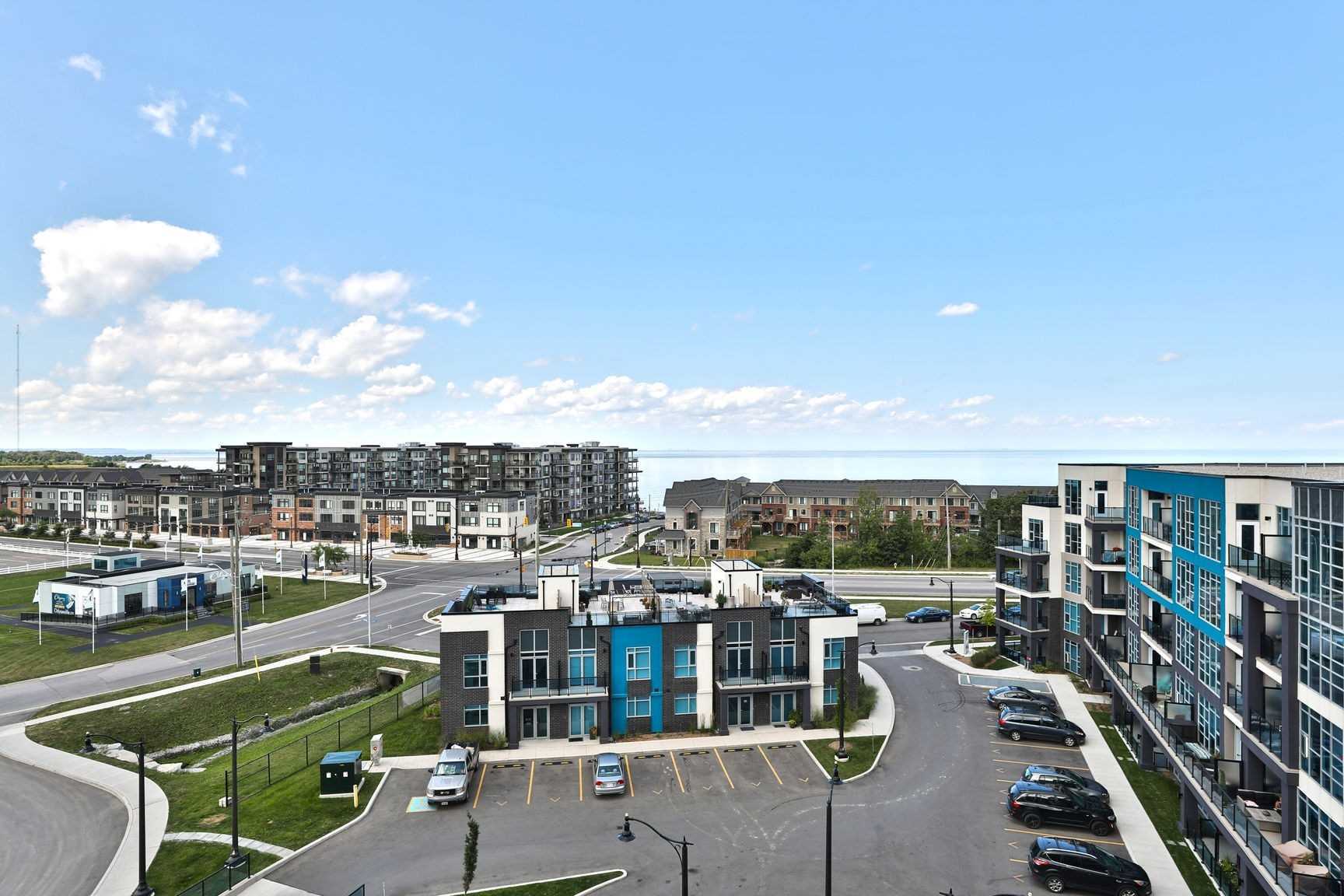 10 Concord Pl, #516