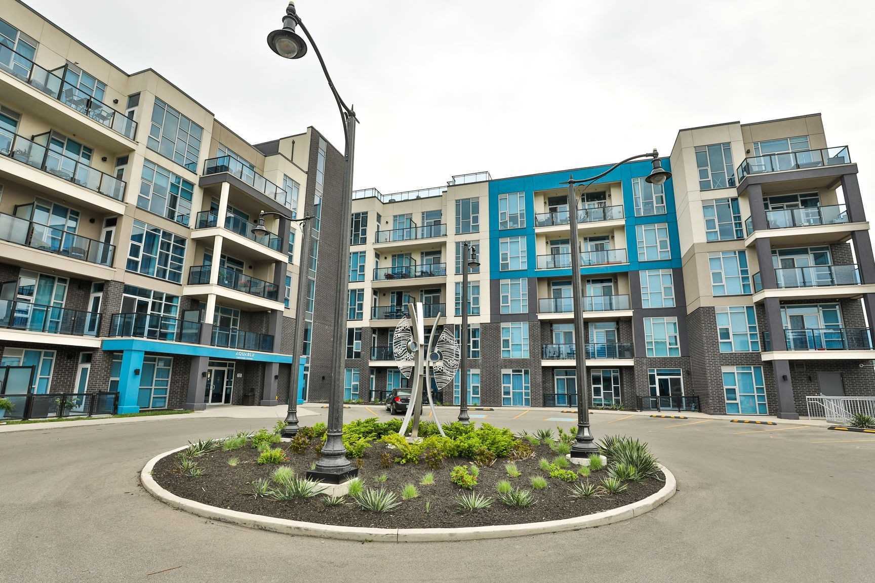 10 Concord Pl, #516