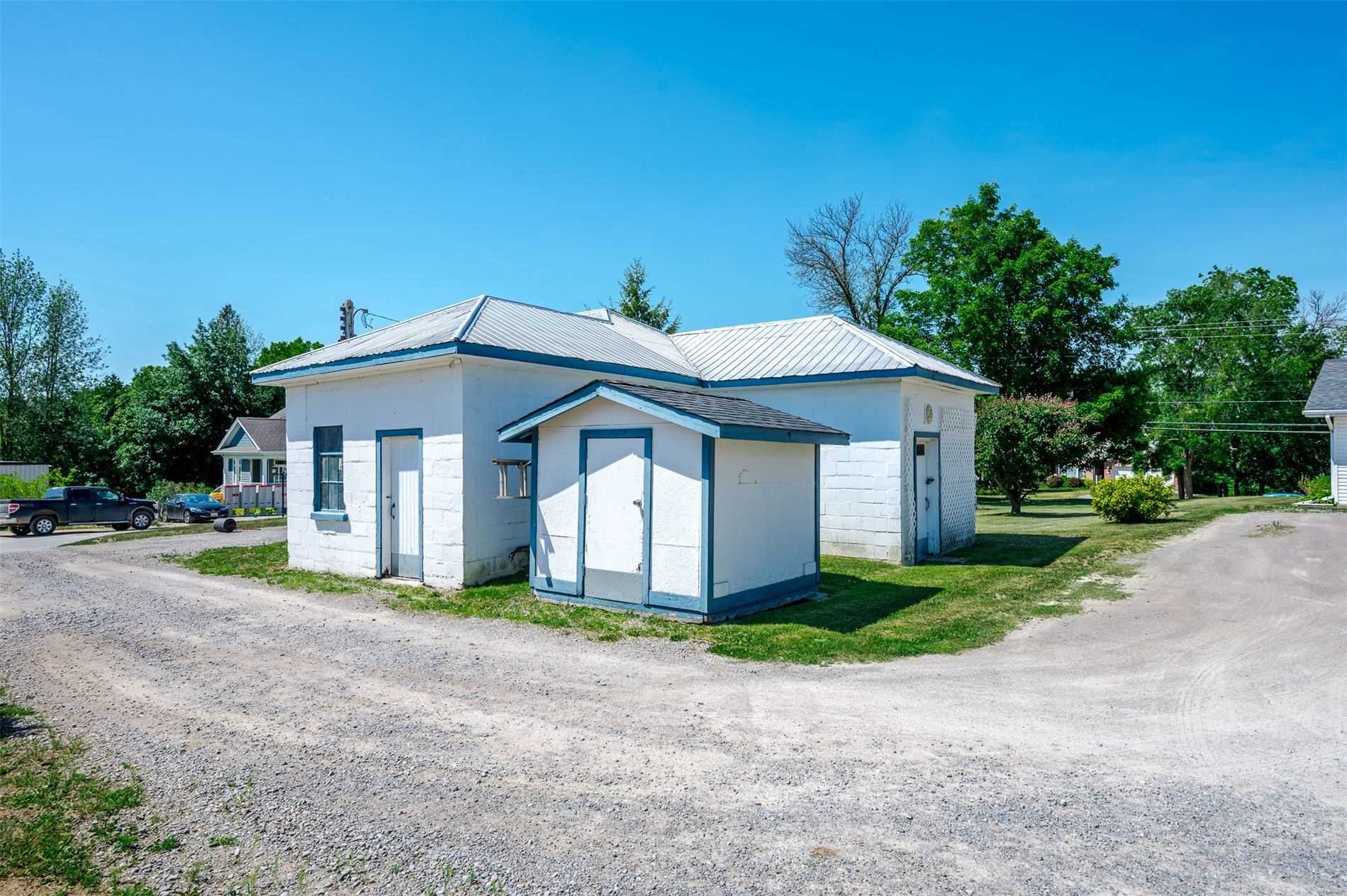 241 Queen St
