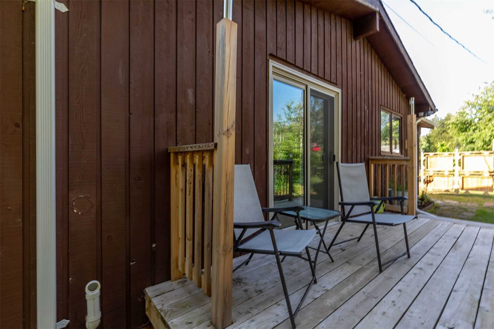 25 Lakeview Cottage Rd