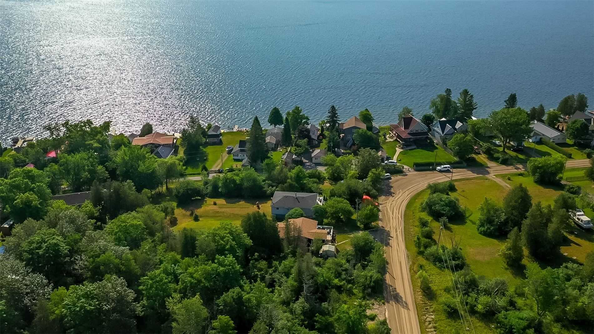 25 Lakeview Cottage Rd