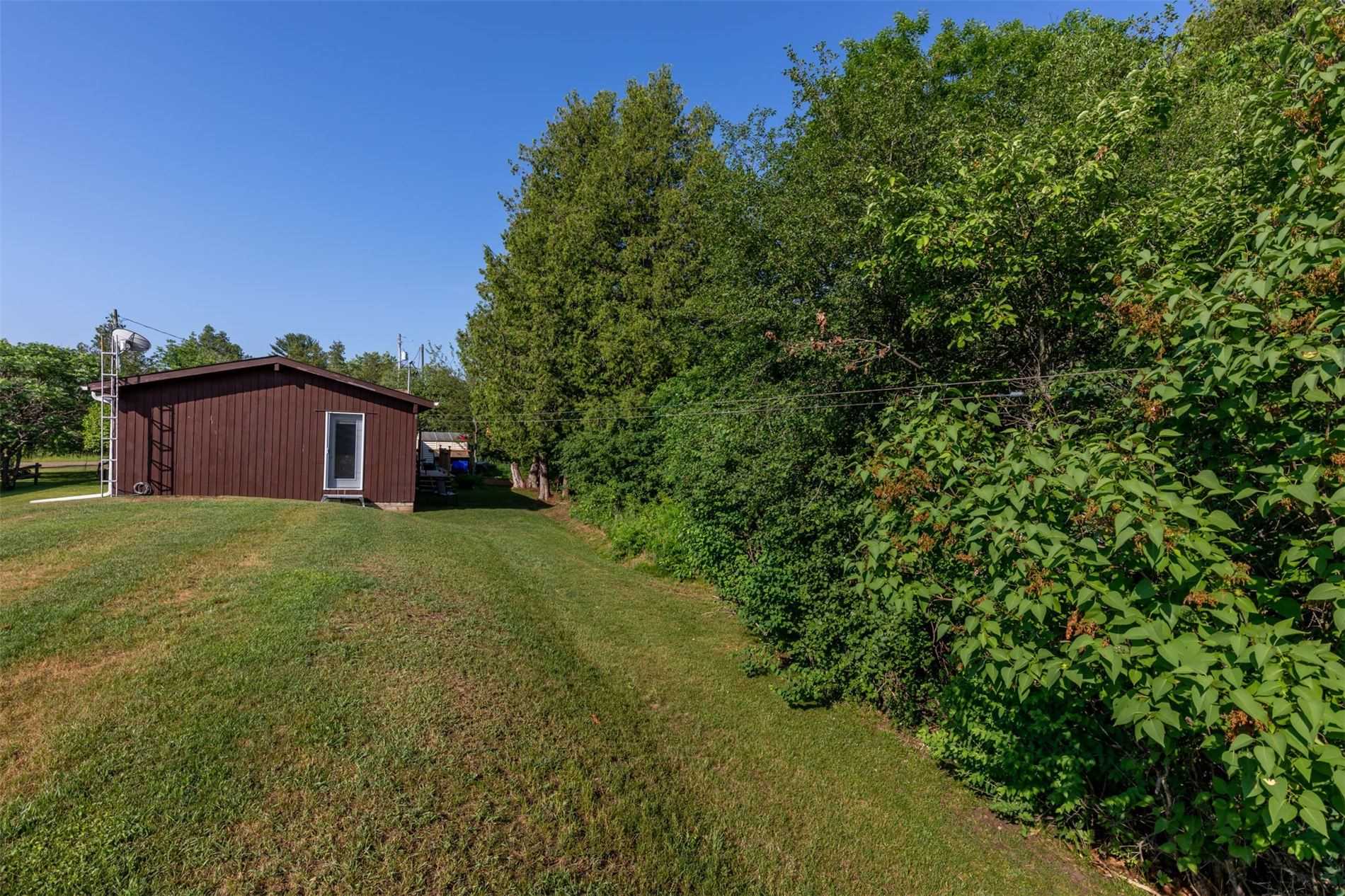 25 Lakeview Cottage Rd