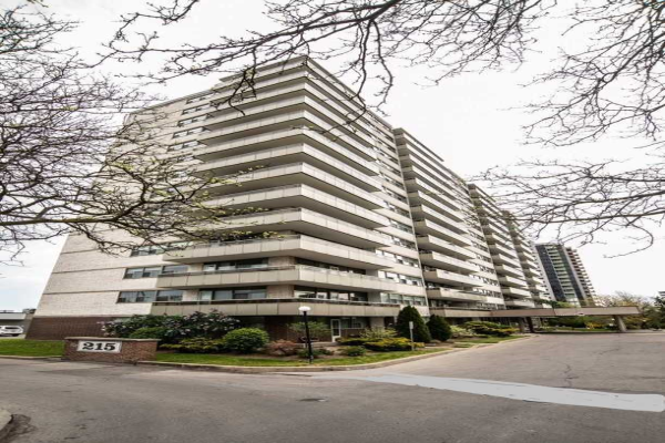 215 Glenridge Ave, St. Catharines