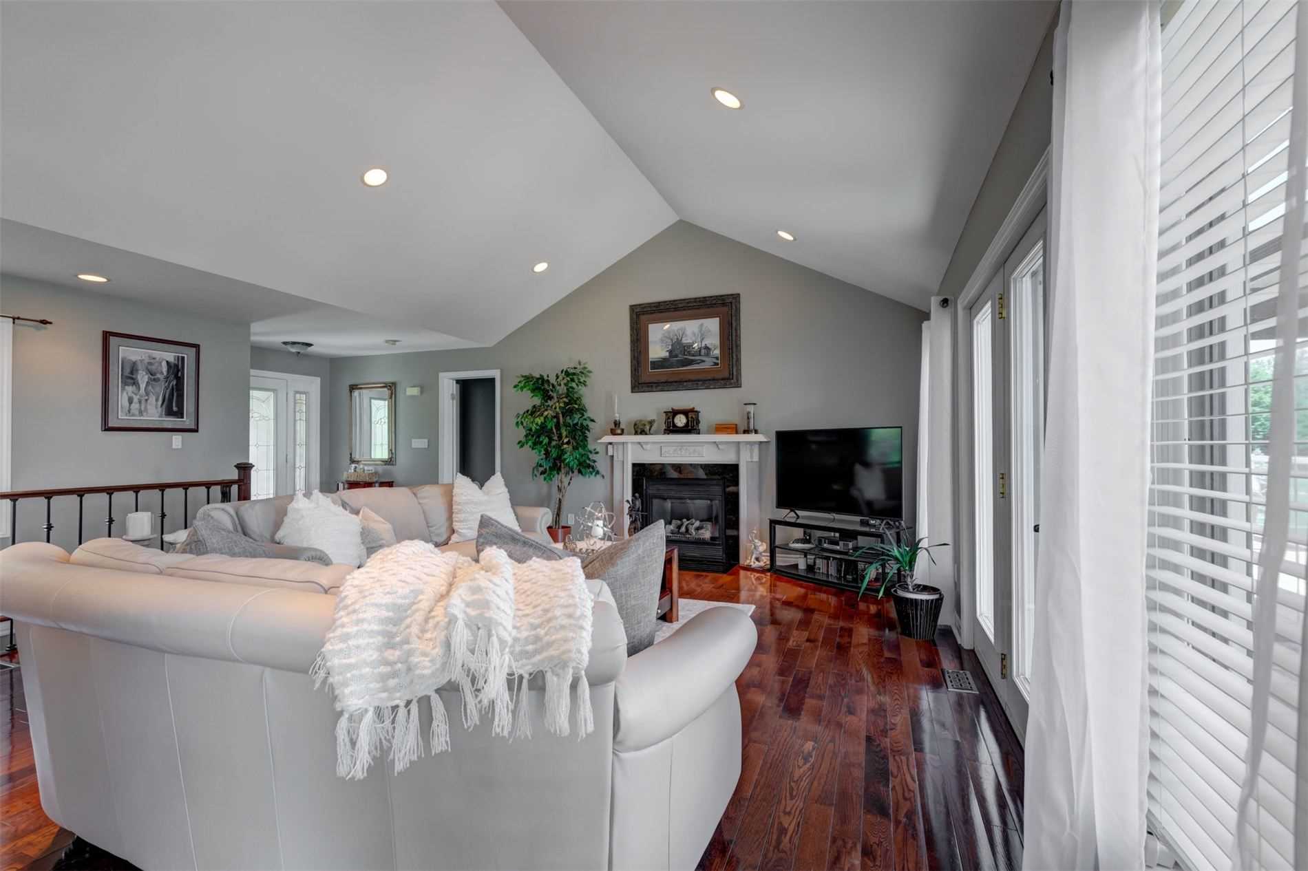 Listing X5270085 - Large Photo # 10