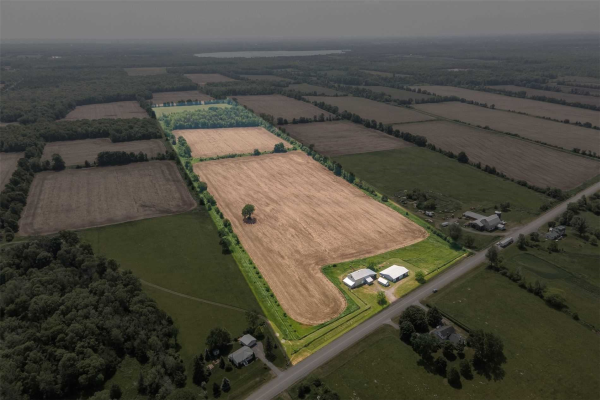 1134 County Road 15 Rd, Prince Edward County