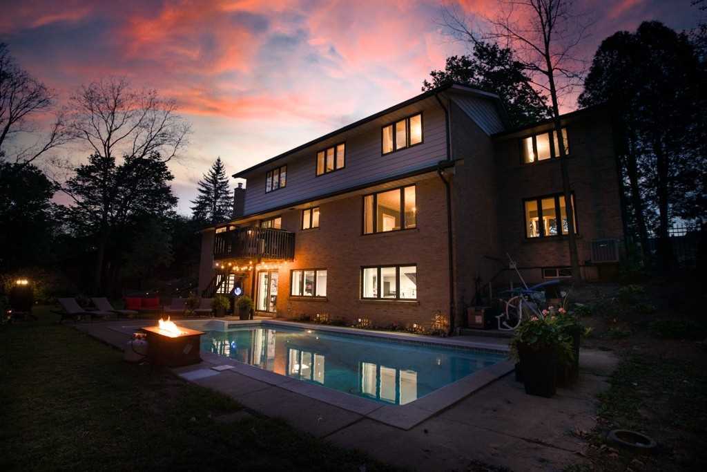 355 Edgehill Dr