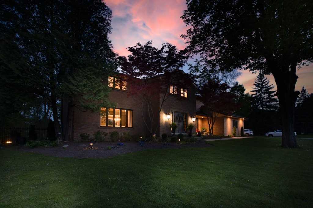 355 Edgehill Dr