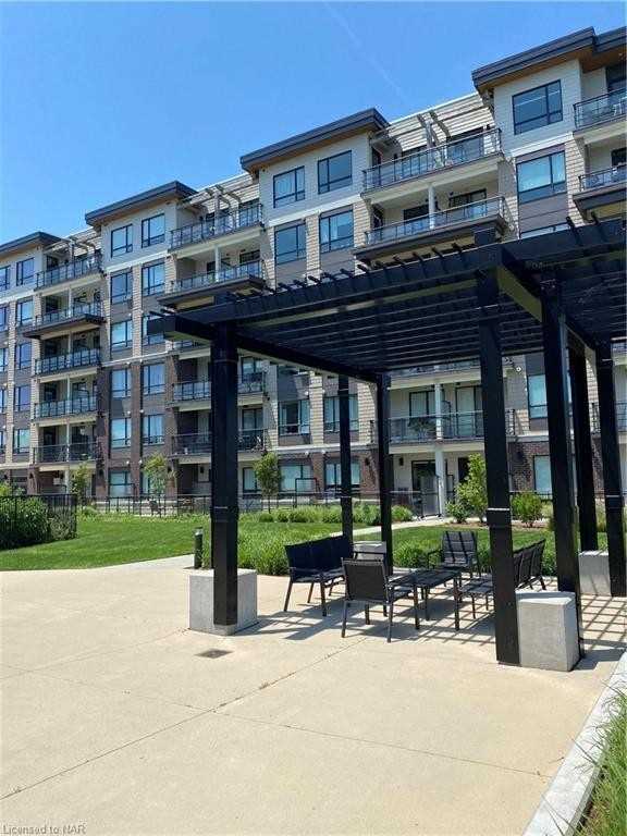10 Esplanade Lane, #406