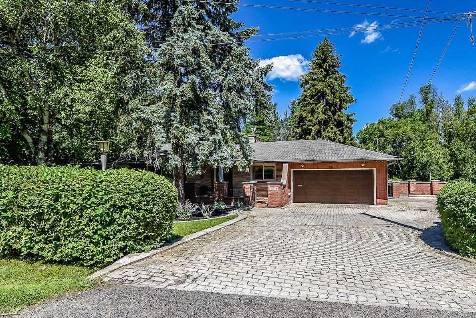 230 Lloyminn Ave