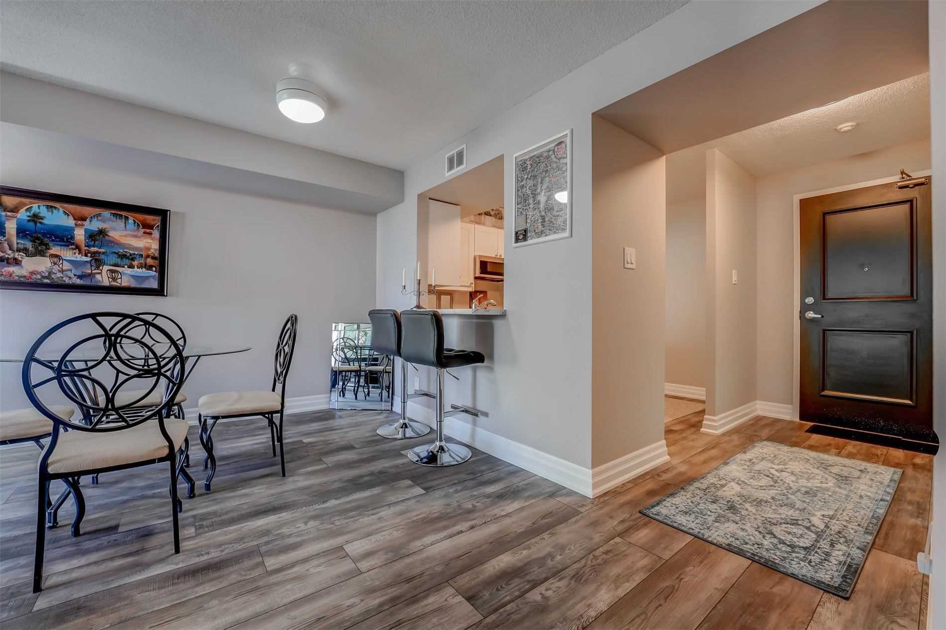 8111 Forest Glen Dr, #416