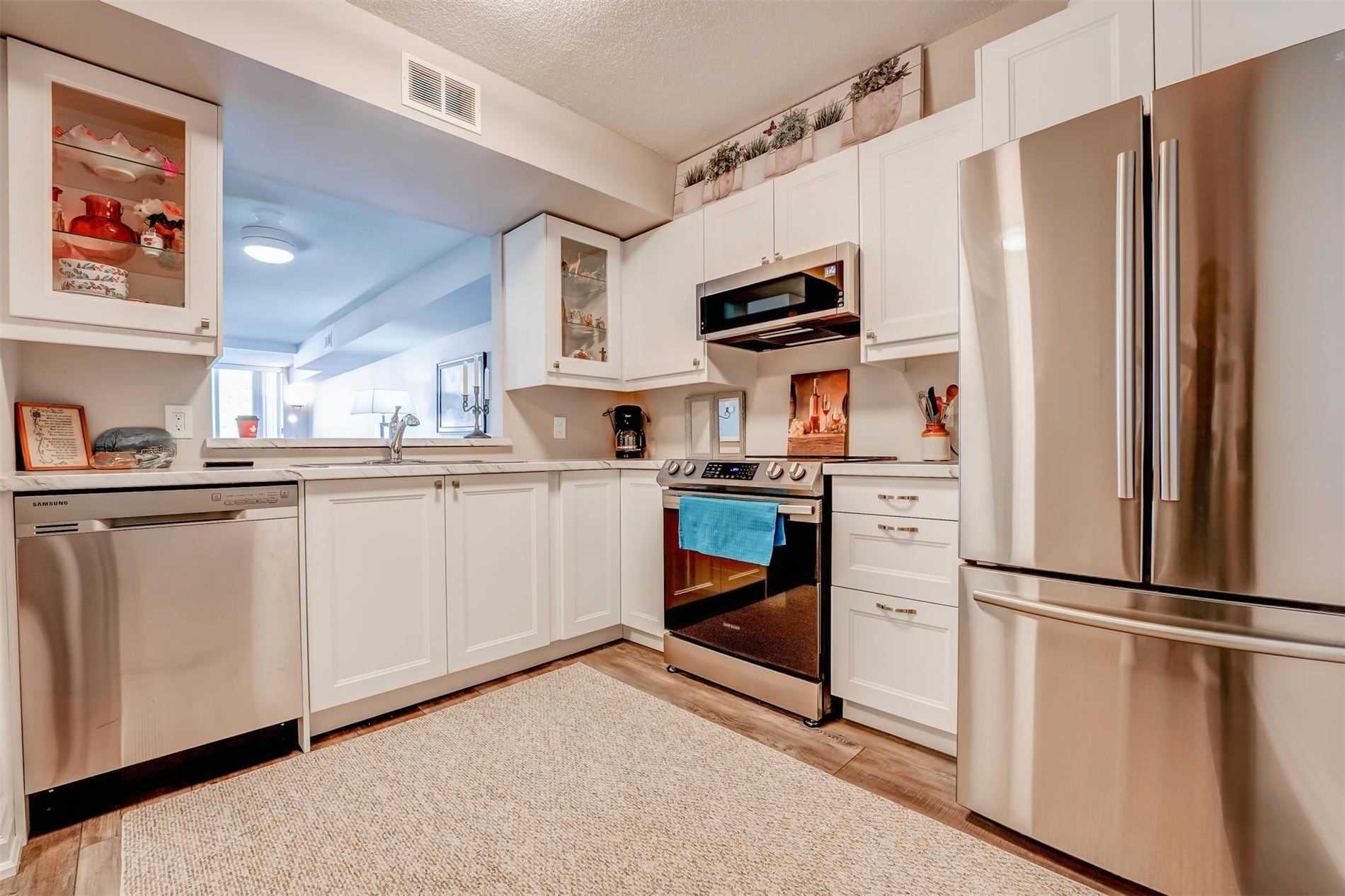 8111 Forest Glen Dr, #416