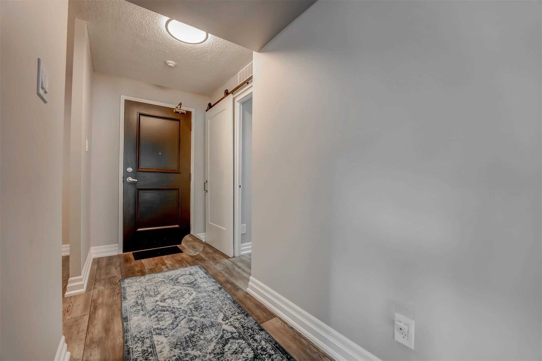 8111 Forest Glen Dr, #416
