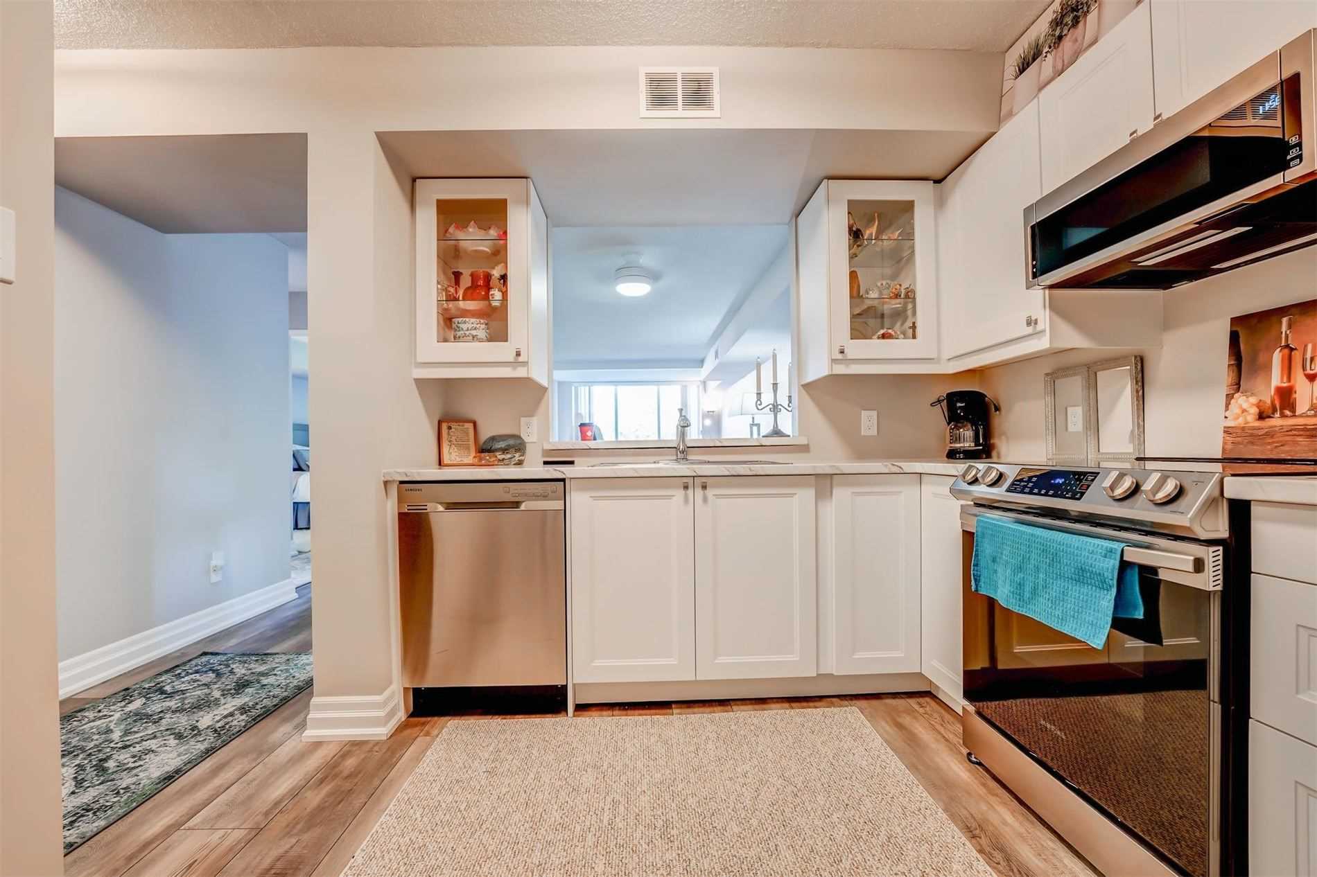 8111 Forest Glen Dr, #416