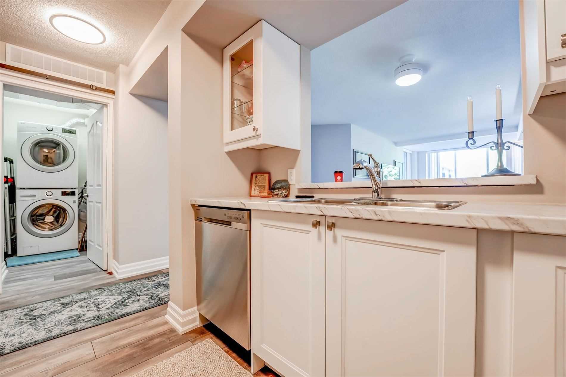 8111 Forest Glen Dr, #416