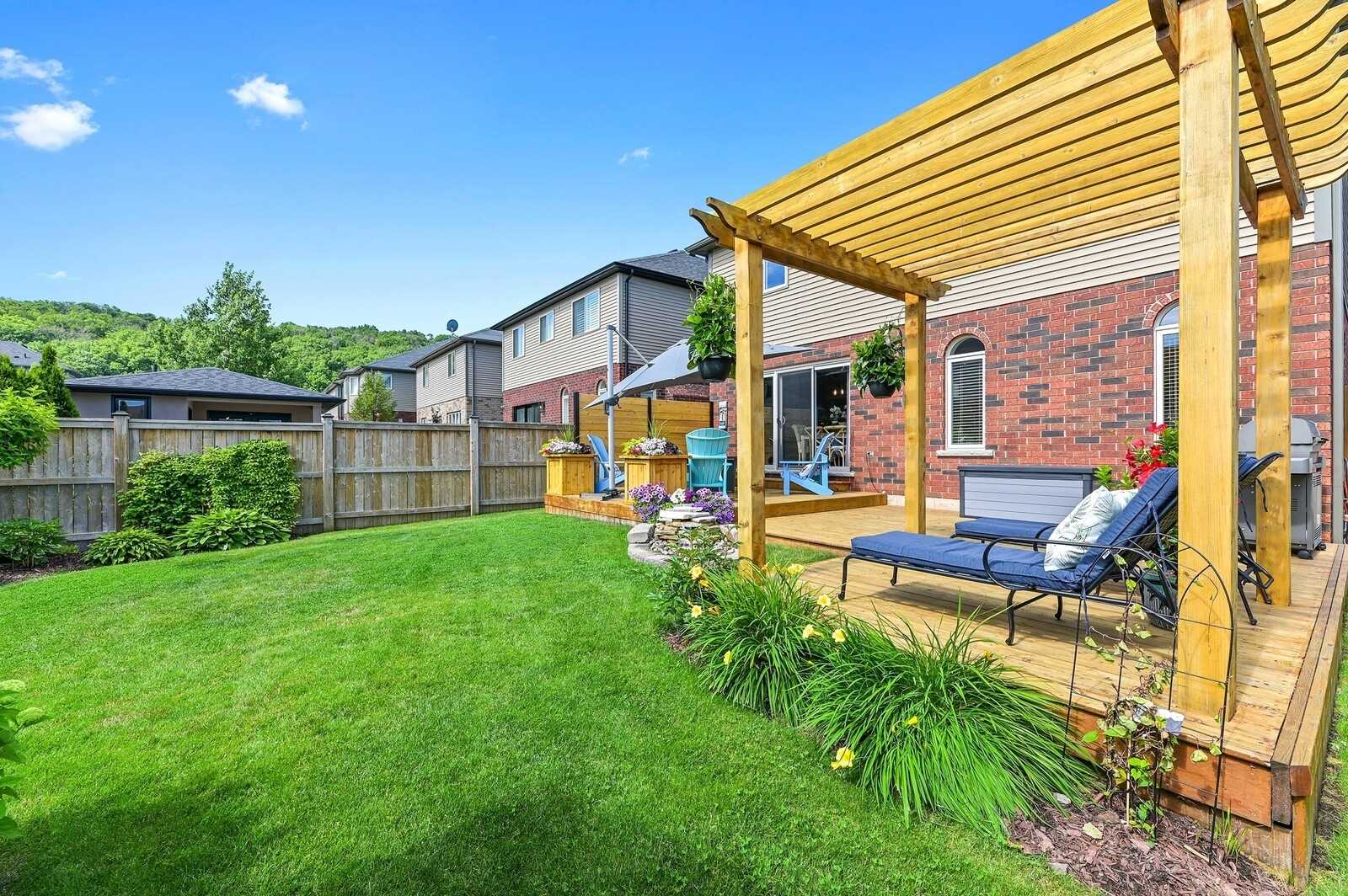 28 Udell Way