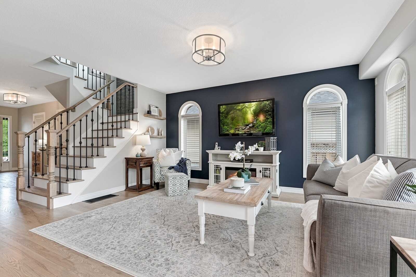 28 Udell Way