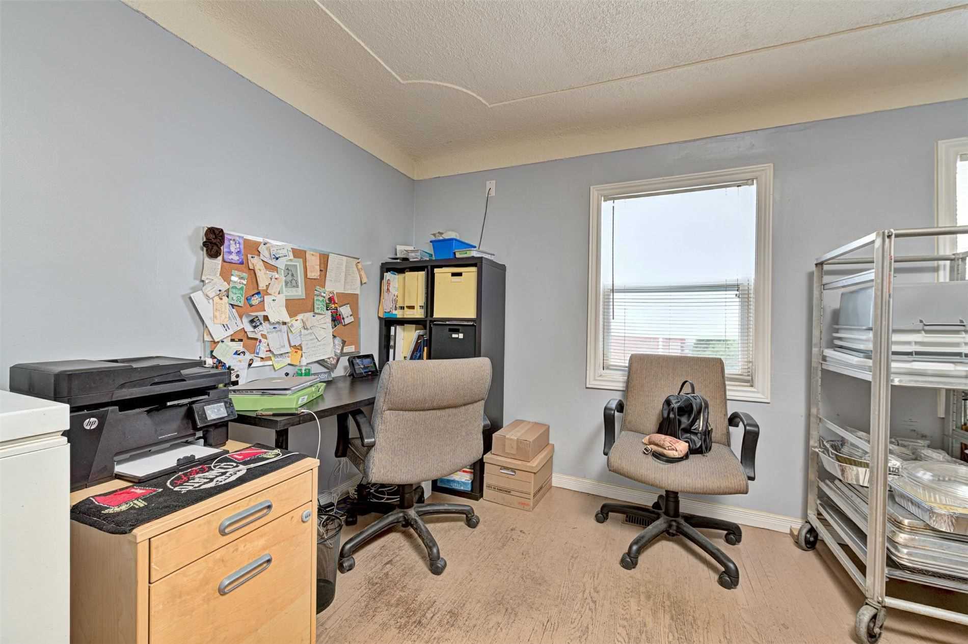18 Elgin St