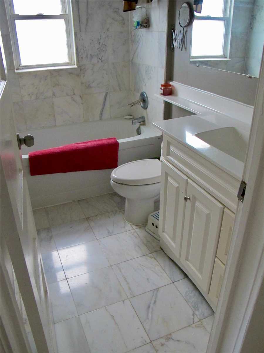 4743 Ryerson Cres