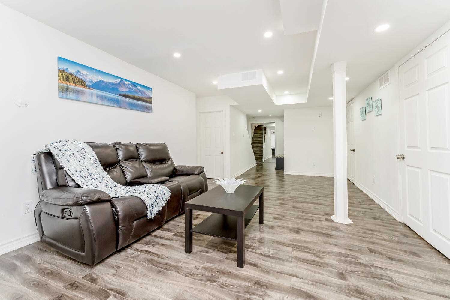 1 Royalwood Crt, #73