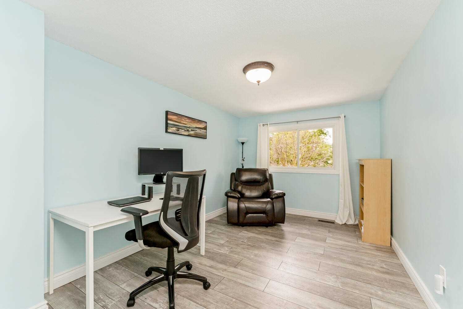 1 Royalwood Crt, #73