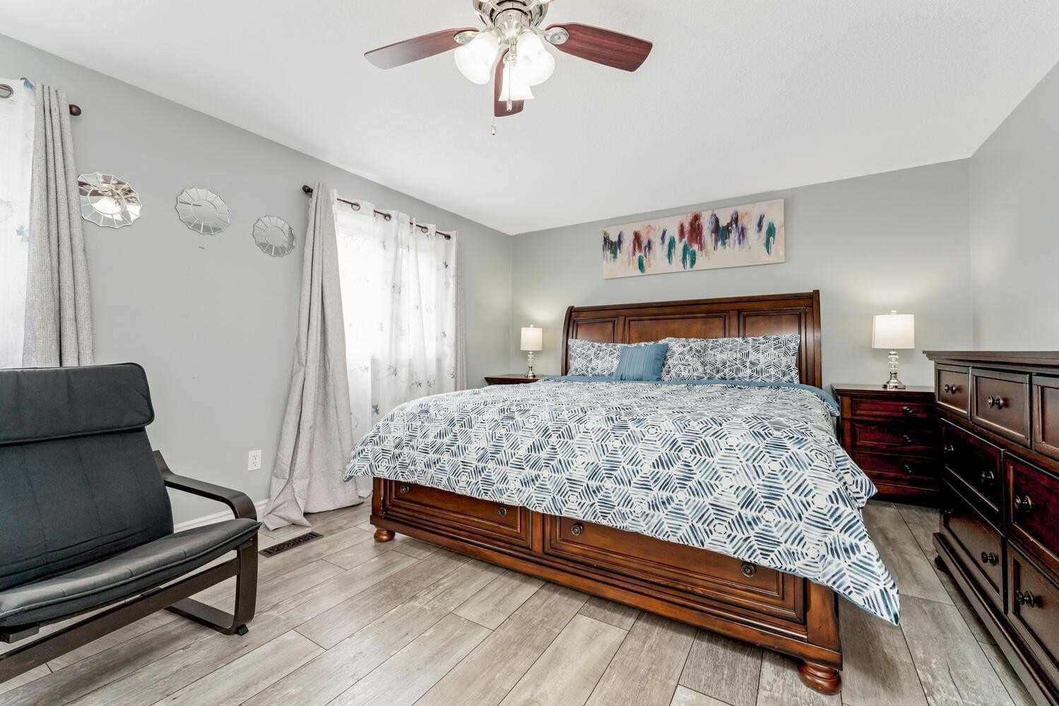 1 Royalwood Crt, #73