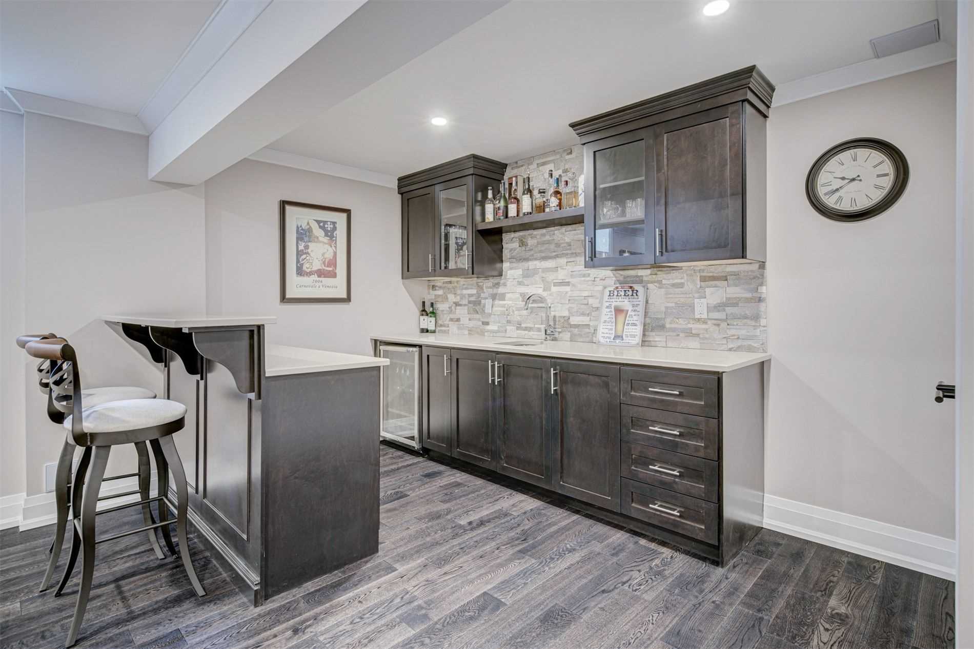 731 Montgomery Dr