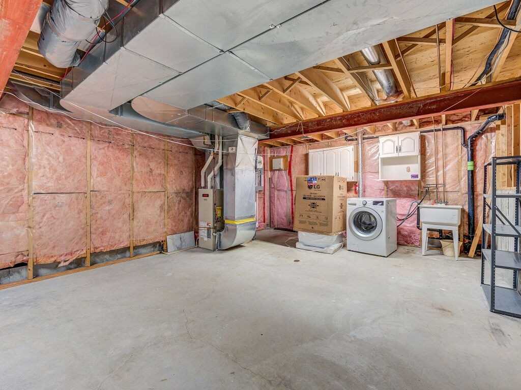 1405 Reardon Blvd