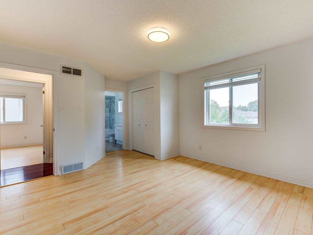 1405 Reardon Blvd