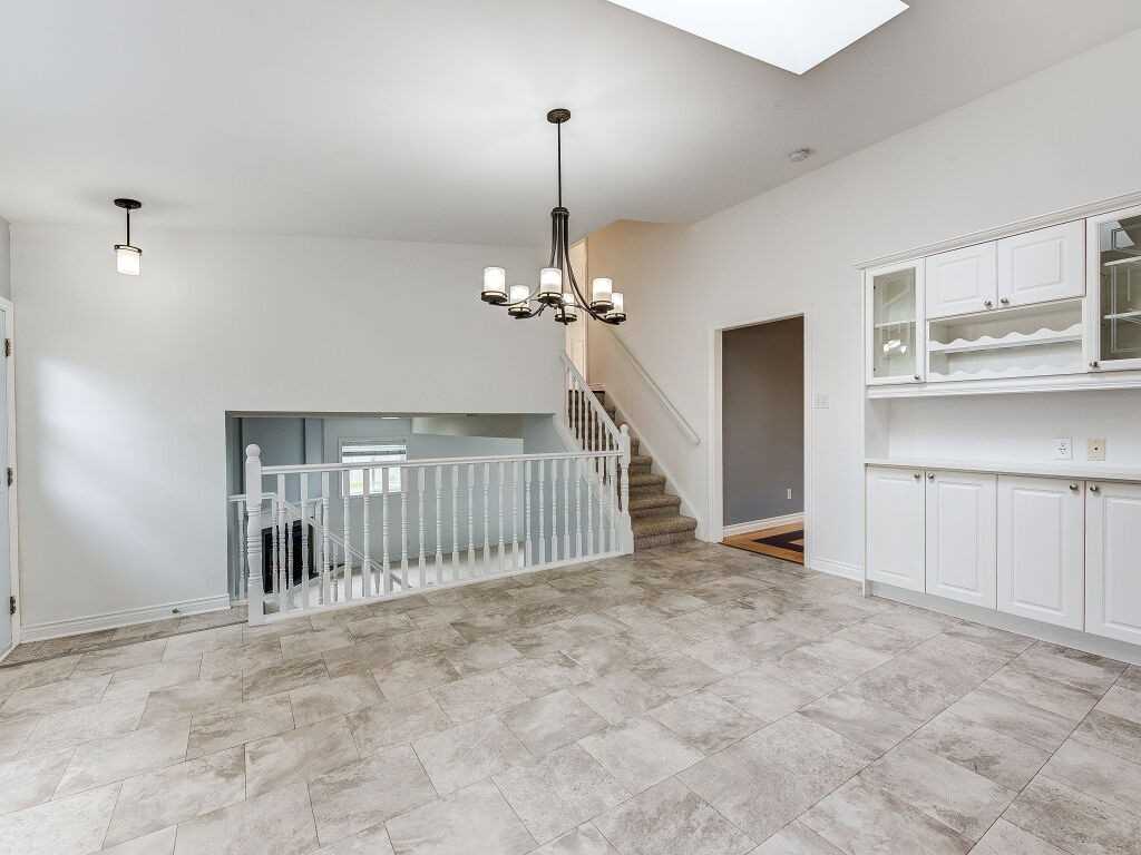 1405 Reardon Blvd