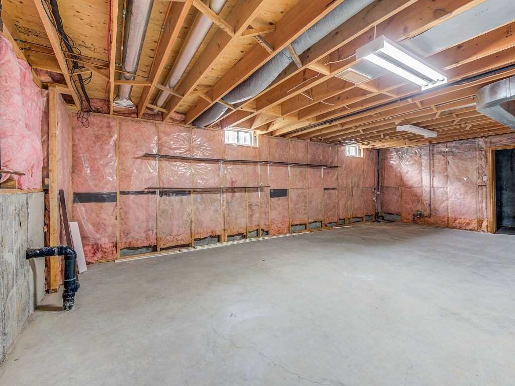 1405 Reardon Blvd