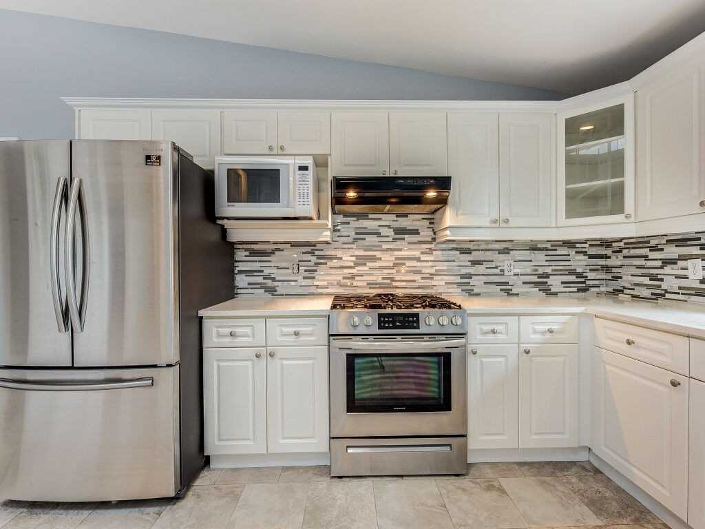 1405 Reardon Blvd