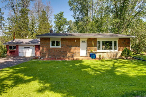 16 Hartsmere Rd, Quinte West