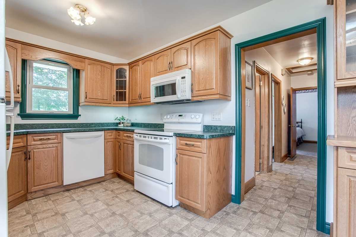 2 Walnut St