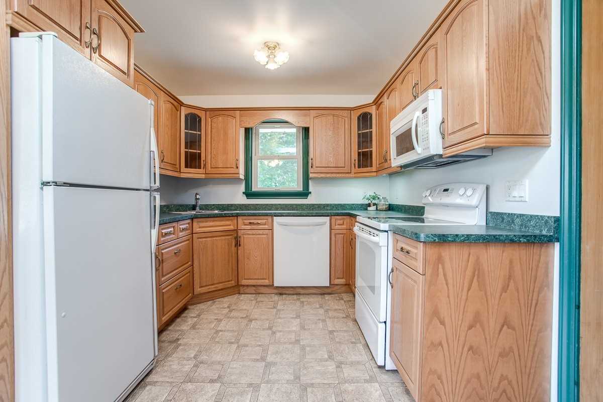 2 Walnut St