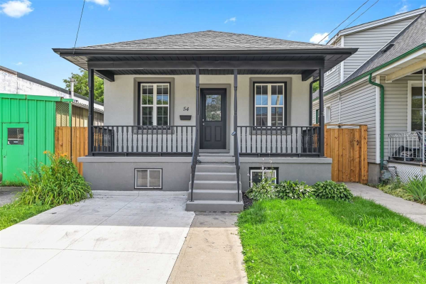 54 Craigmiller Ave, Hamilton