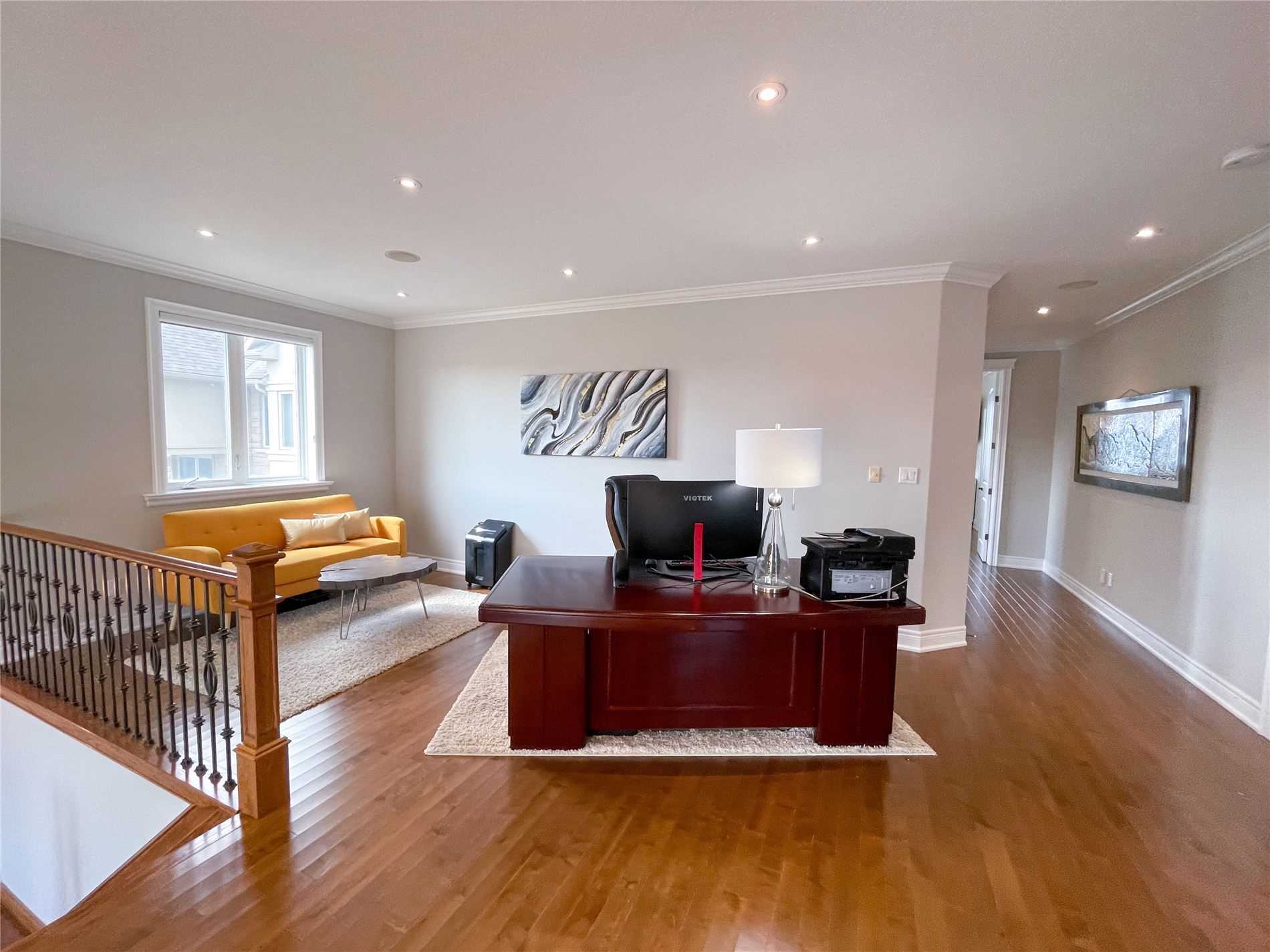 112 Watercrest Dr