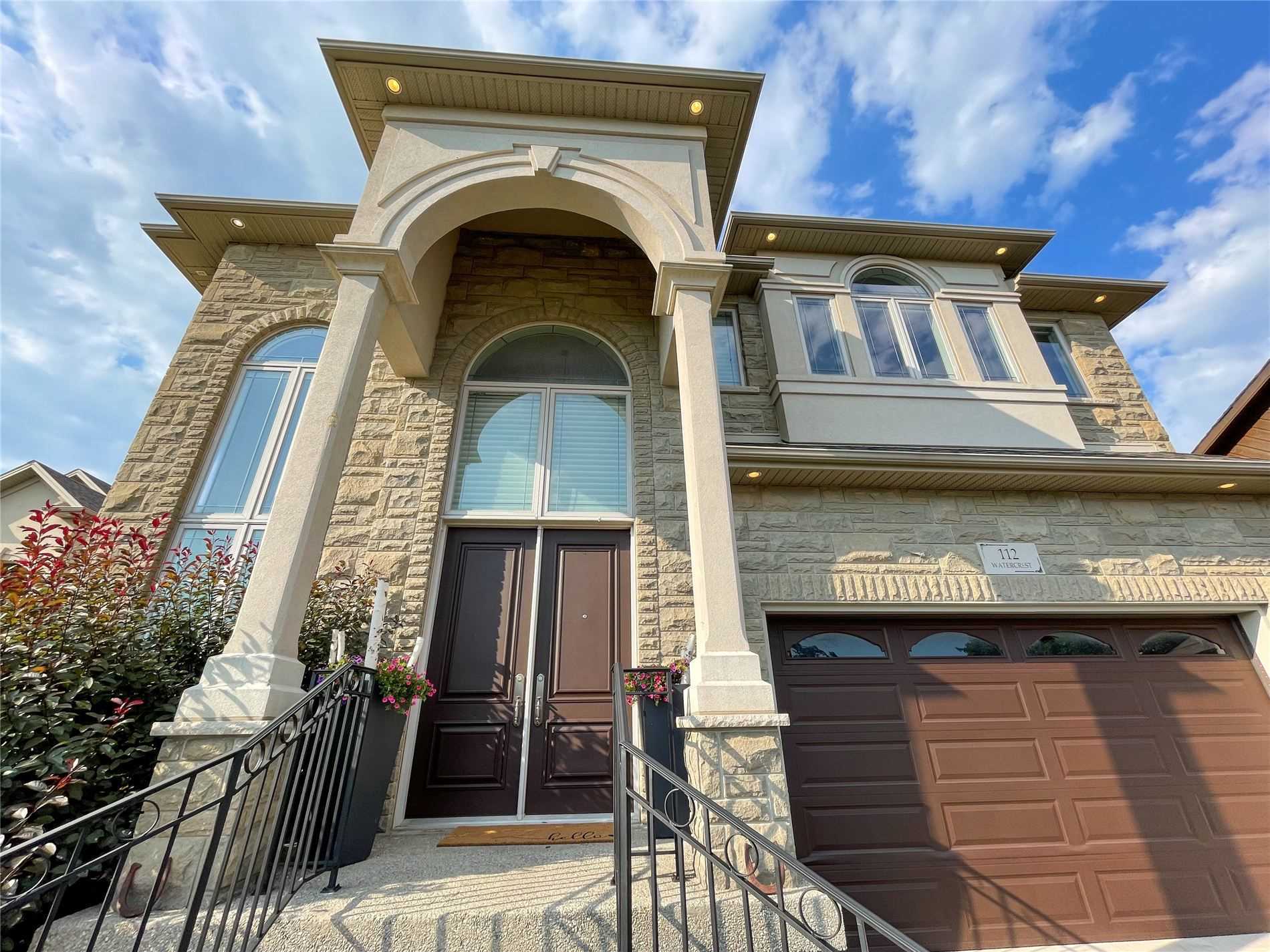 112 Watercrest Dr