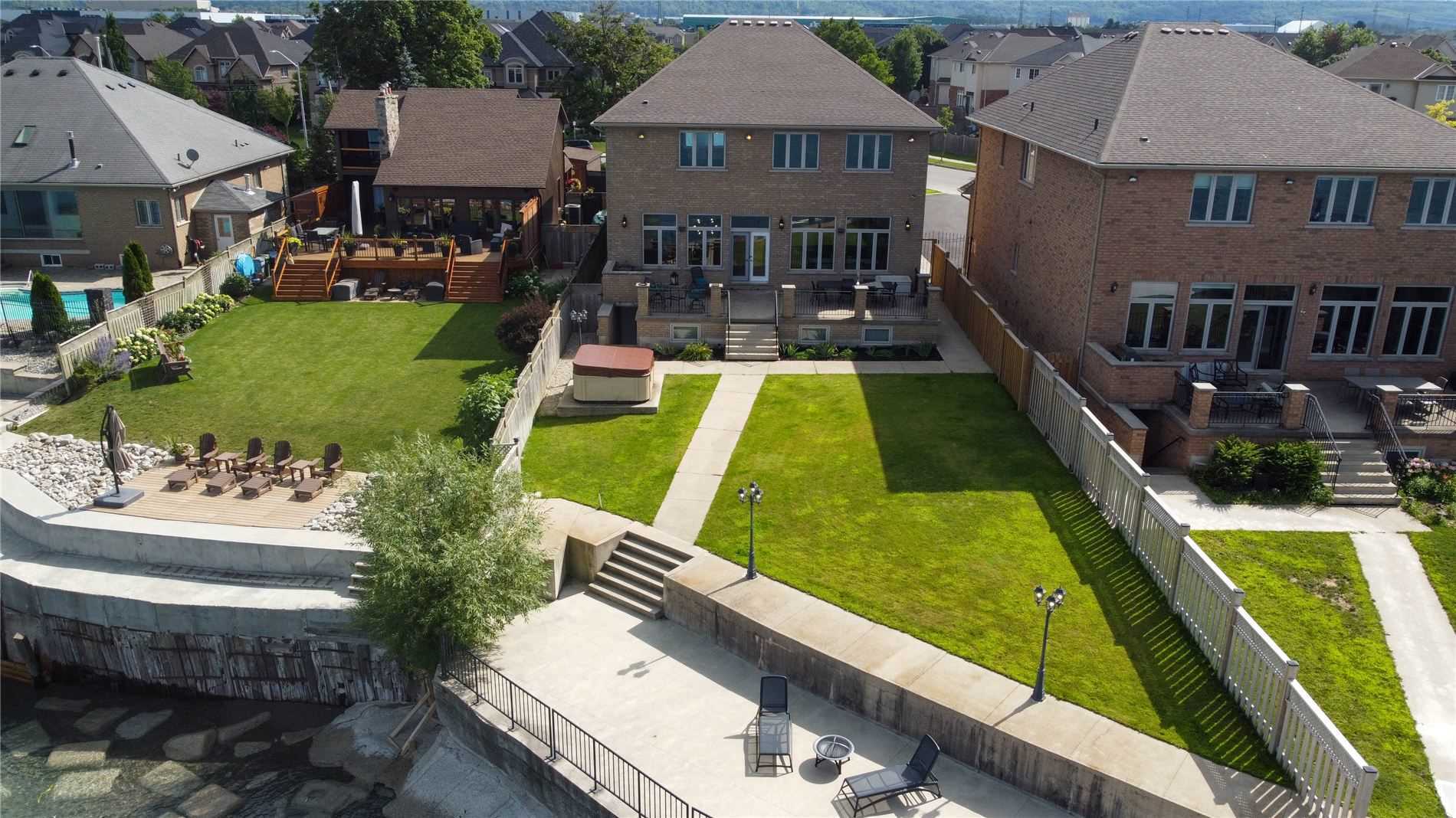 112 Watercrest Dr