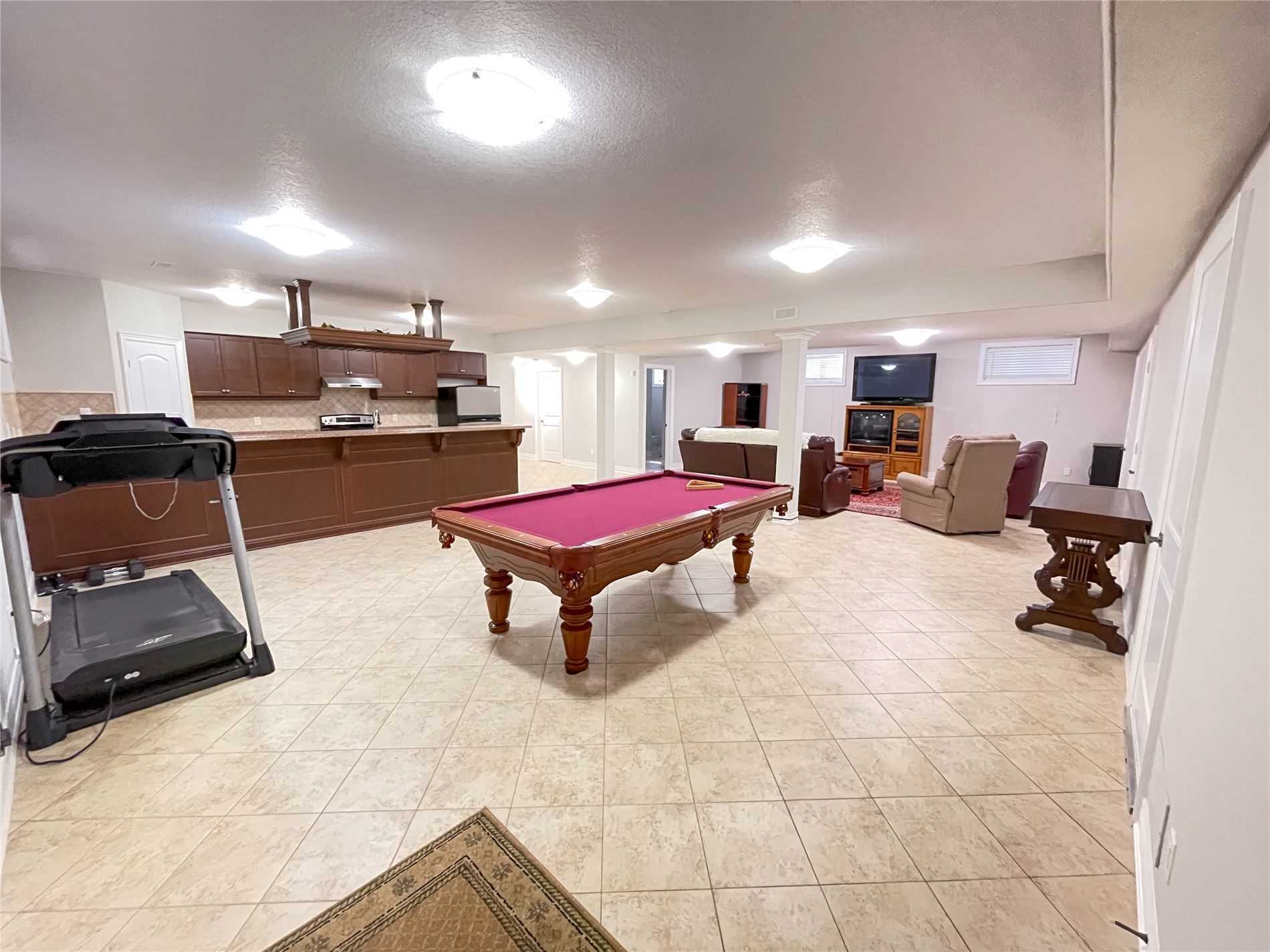 112 Watercrest Dr