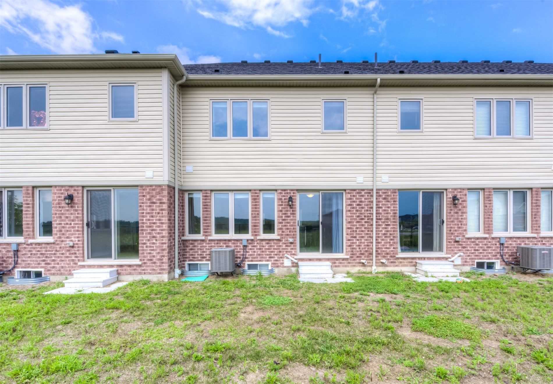 570 Linden Dr