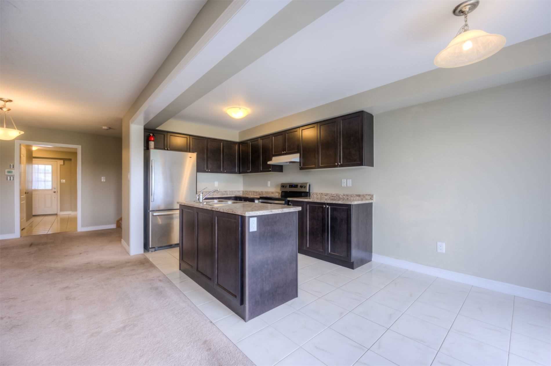 570 Linden Dr