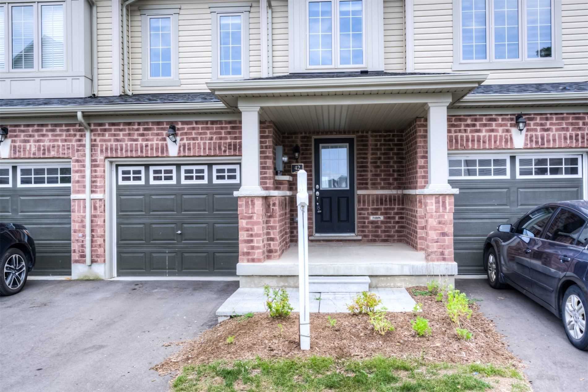 570 Linden Dr