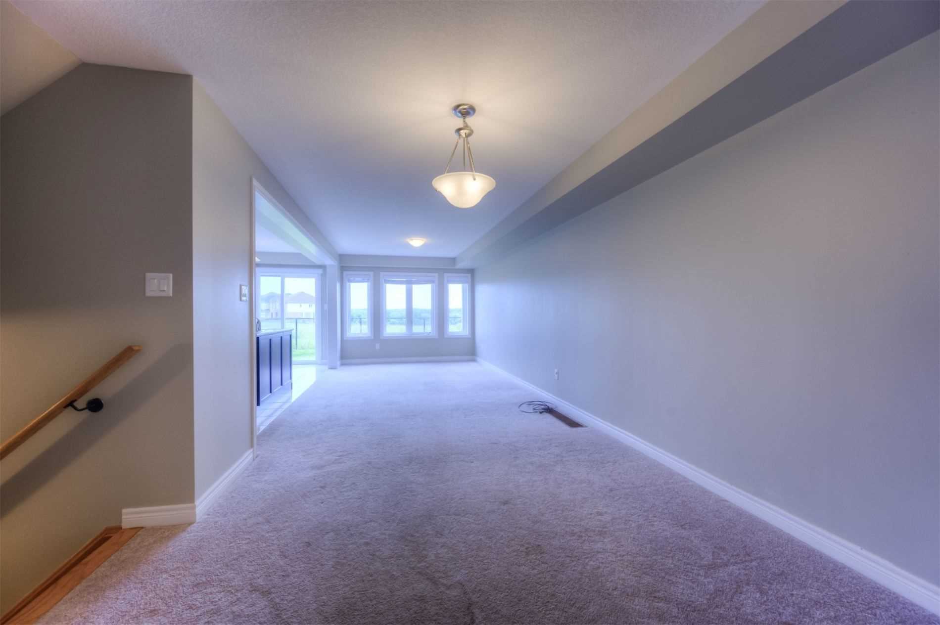 570 Linden Dr