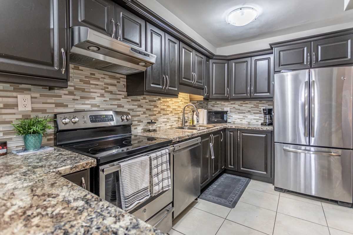 38 Athenia Dr