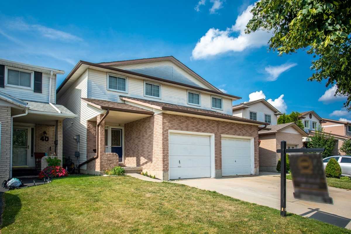38 Athenia Dr