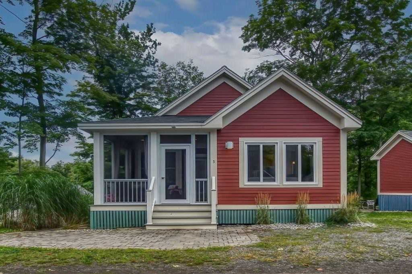 3 Summer Village Lane, Prince Edward County