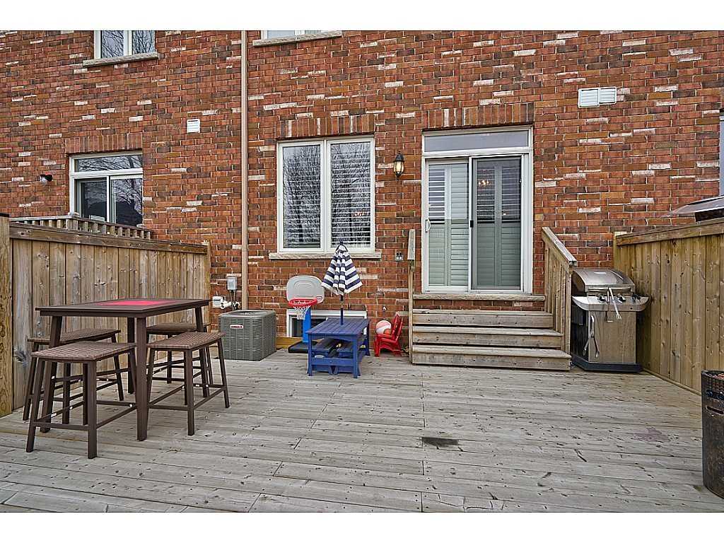 45 Seabreeze Cres, #2
